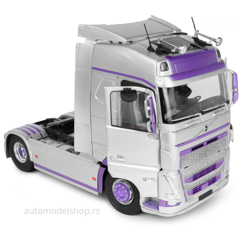 Volvo Trucks FH Globetrotter XL – Silver & Purple – 2023