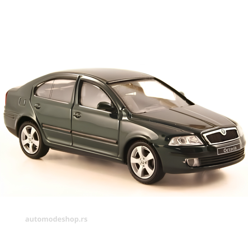 Skoda Octavia, metallic-dark green, 2004
