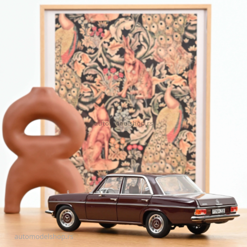 Mercedes-Benz 200 (W115) - Dark Red Brown - 1968 