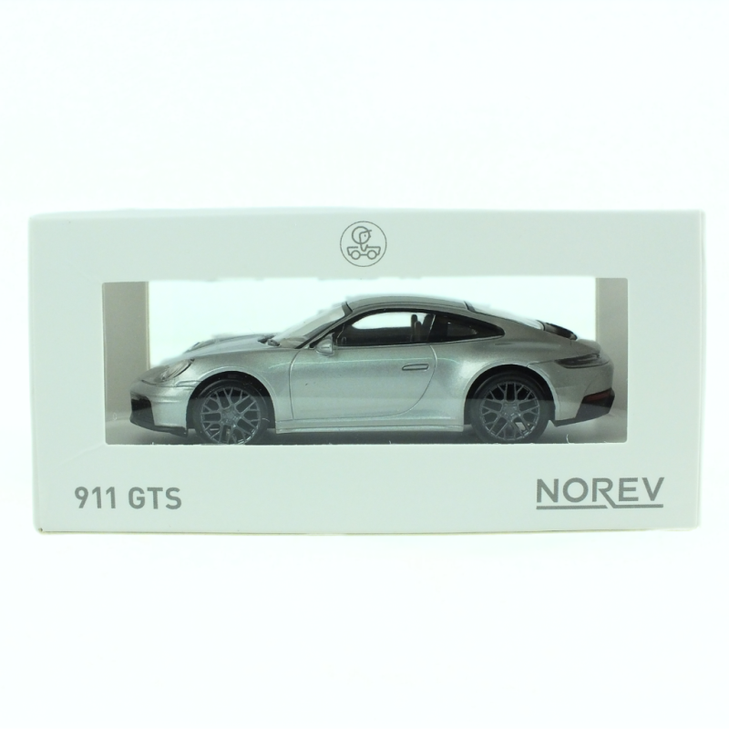 Porsche 911 GTS - Polar Silver metallic - 2024