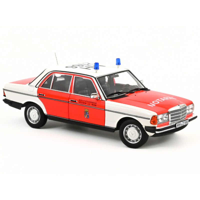 Mercedes-Benz 200 ( W124)   Emergency Ambulance 1984