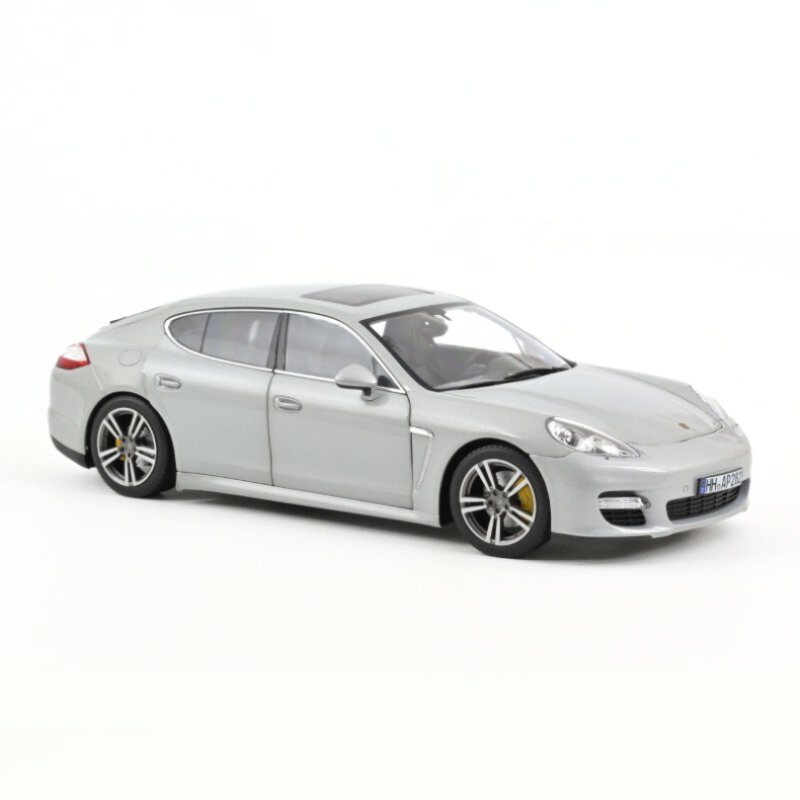 Porsche Panamera Turbo  Silver 2009