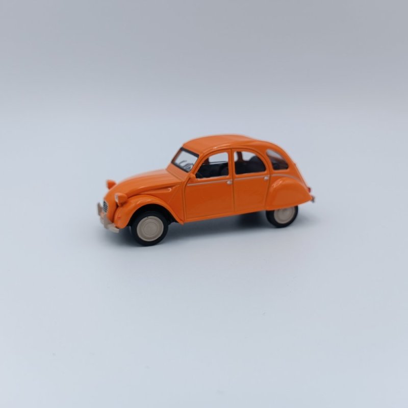 Citroën 2 CV 6 Club 1979 - Mandarin Orange