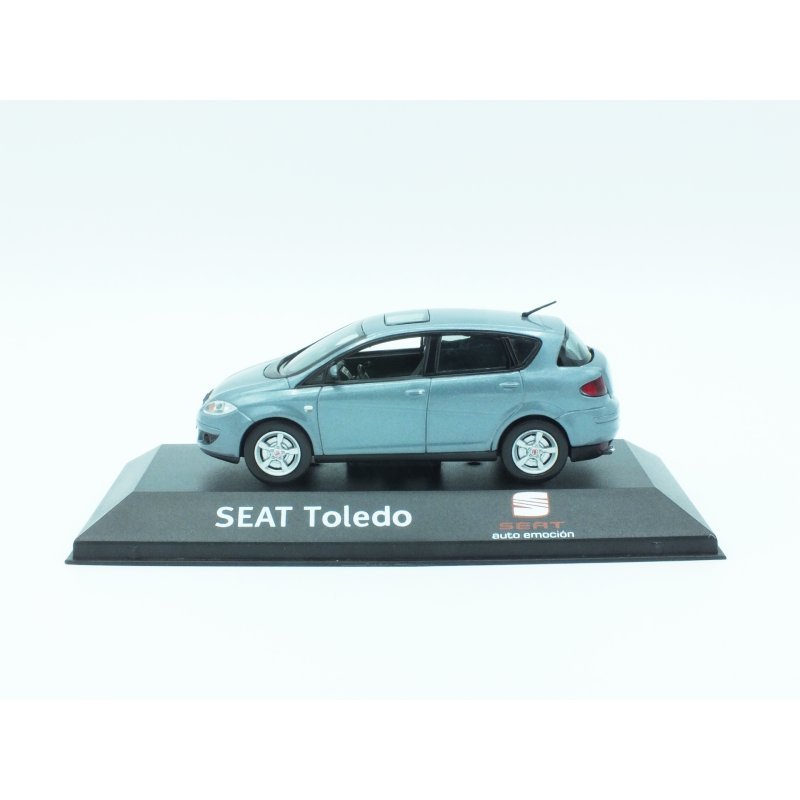 Seat Toledo 2004-09 *in Seat dealer packaging*, blue grey