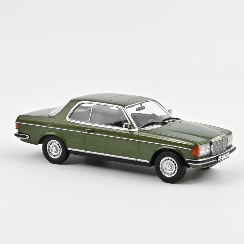 Mercedes-Benz 280 CE 1980 Green metallic