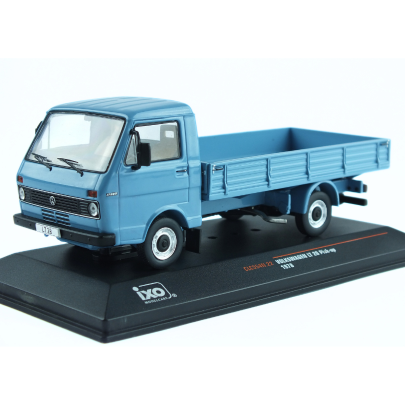 VW LT 28  blue, 1978