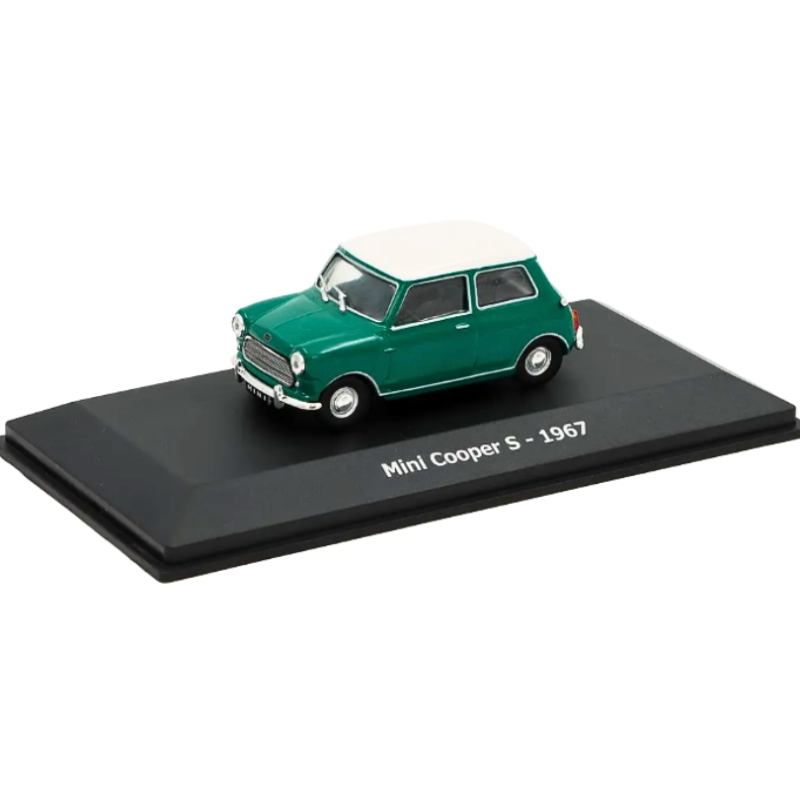 Mini Cooper s, green with white roof 1967