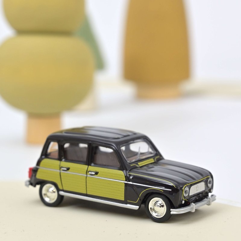 Renault 4 Parisienne - Black and Yellow - 1963 