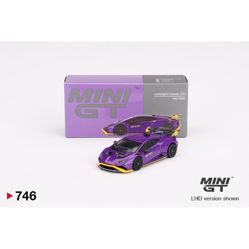 LAMBORGHINI HURACAN STO PURPLE 2023
