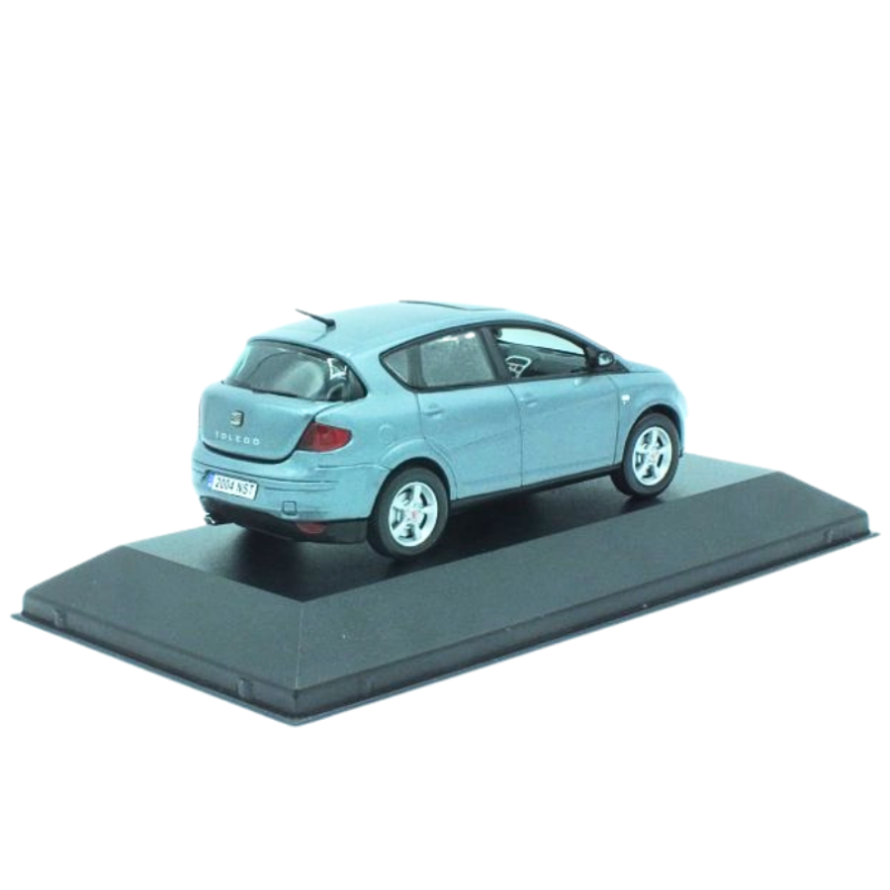 Seat Toledo 2004-09 *in Seat dealer packaging*, blue grey