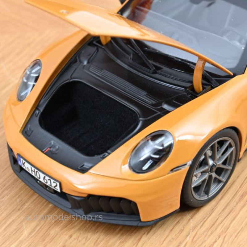 Porsche 911 Targa 4 GTS - Bahama Yellow - 2025 