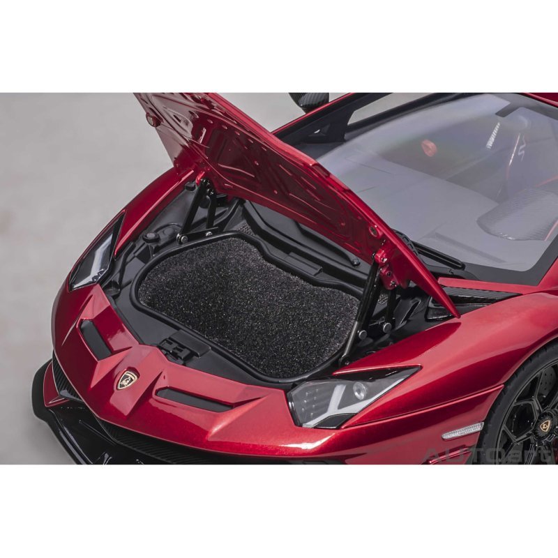 Lamborghini Aventador SVJ  rosso efesto/metallic red 2019