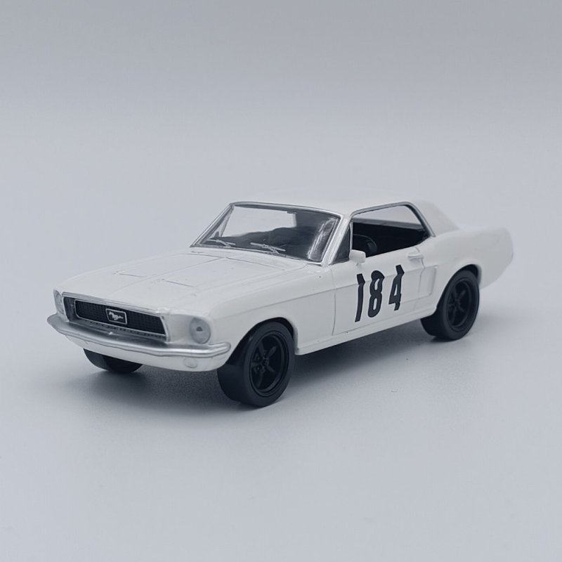 Ford Mustang 1968 - White n°184