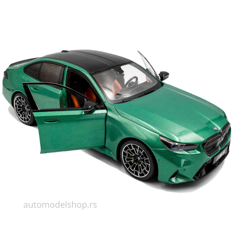 BMW M5 G90 M Isle of Man - Green Metallic – 2025