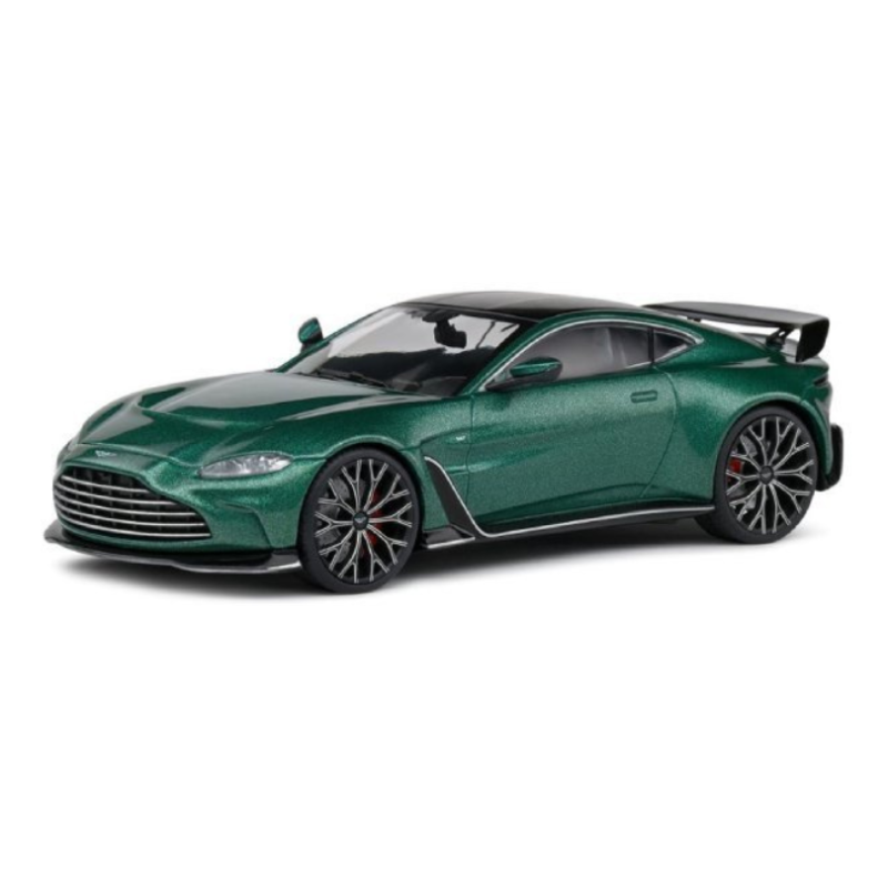 ASTON MARTIN VANTAGE V12 GREEN