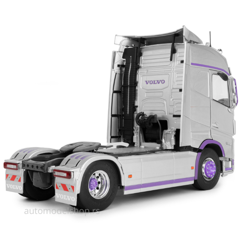 Volvo Trucks FH Globetrotter XL – Silver & Purple – 2023