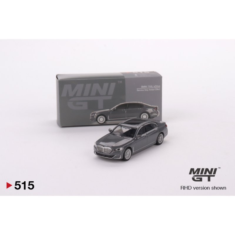 BMW 750Li xDrive Bernina Grey Amber Effect 2023