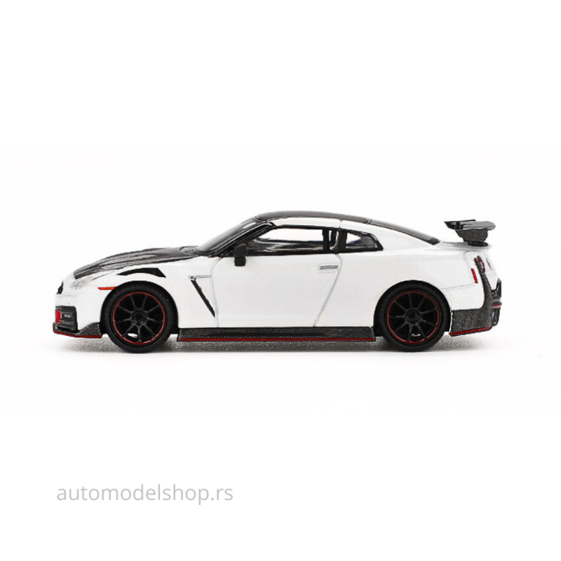 Nissan GT-R Nismo - Brilliant White Pearl - 2024 