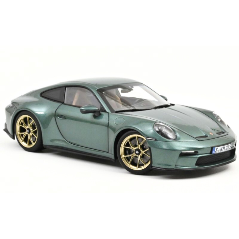 Porsche 911 GT3 with Touring Package  Malachite Green met. 2021