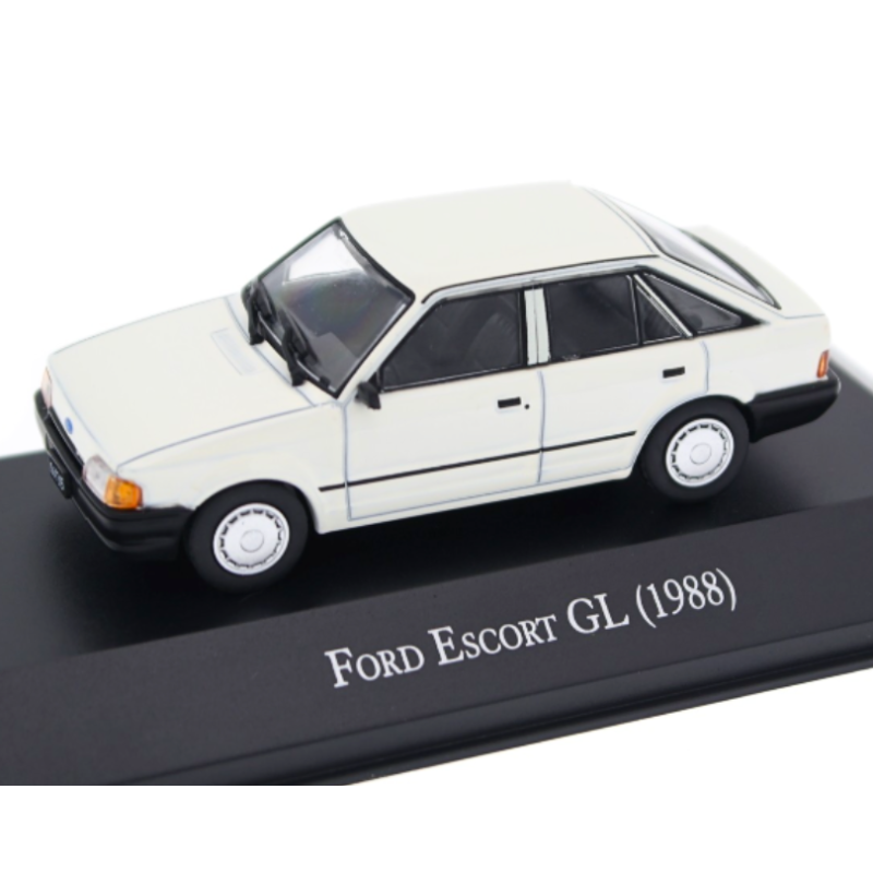 Ford escort gl, white 1988