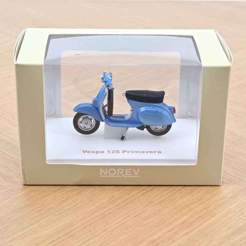 Vespa 125 Primavera - Blue Metallic - 1968