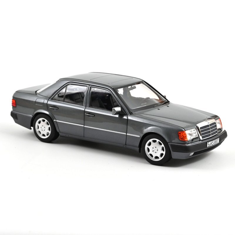 Mercedes-Benz 500 E  Pearl Grey metallic 1990