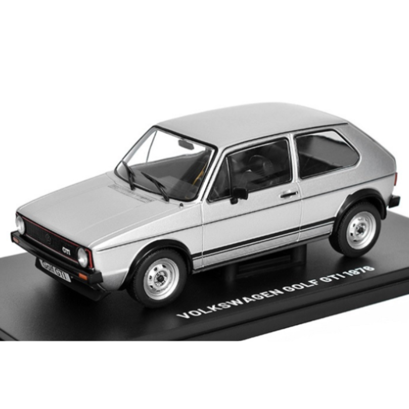Volkswagen Golf 1 GTI Grey 1976 OŠTEĆENA VITRINA 