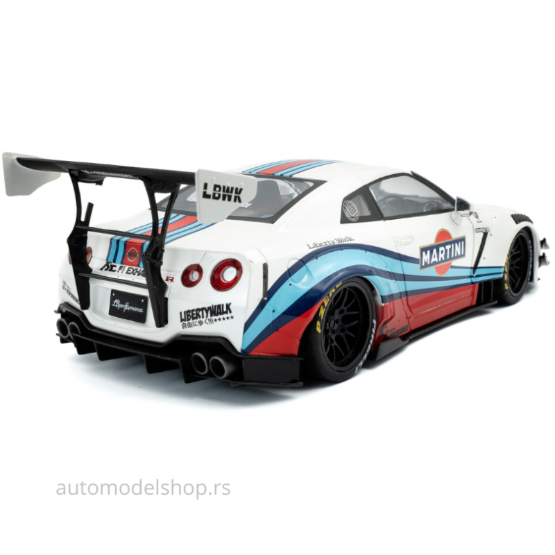 Nissan GT-R (R35) W/ Liberty Walk Body Kit 2.0 – M – 2024