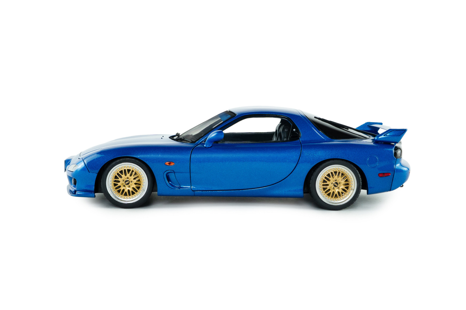 Mazda RX7 FD3S – Innocent Blue Mica – 1999