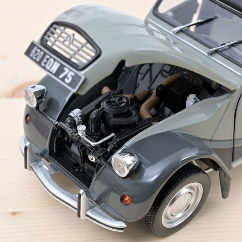 Norev NV181487 1:18 Citroen 2CV Charleston 1983-Grey & Grey