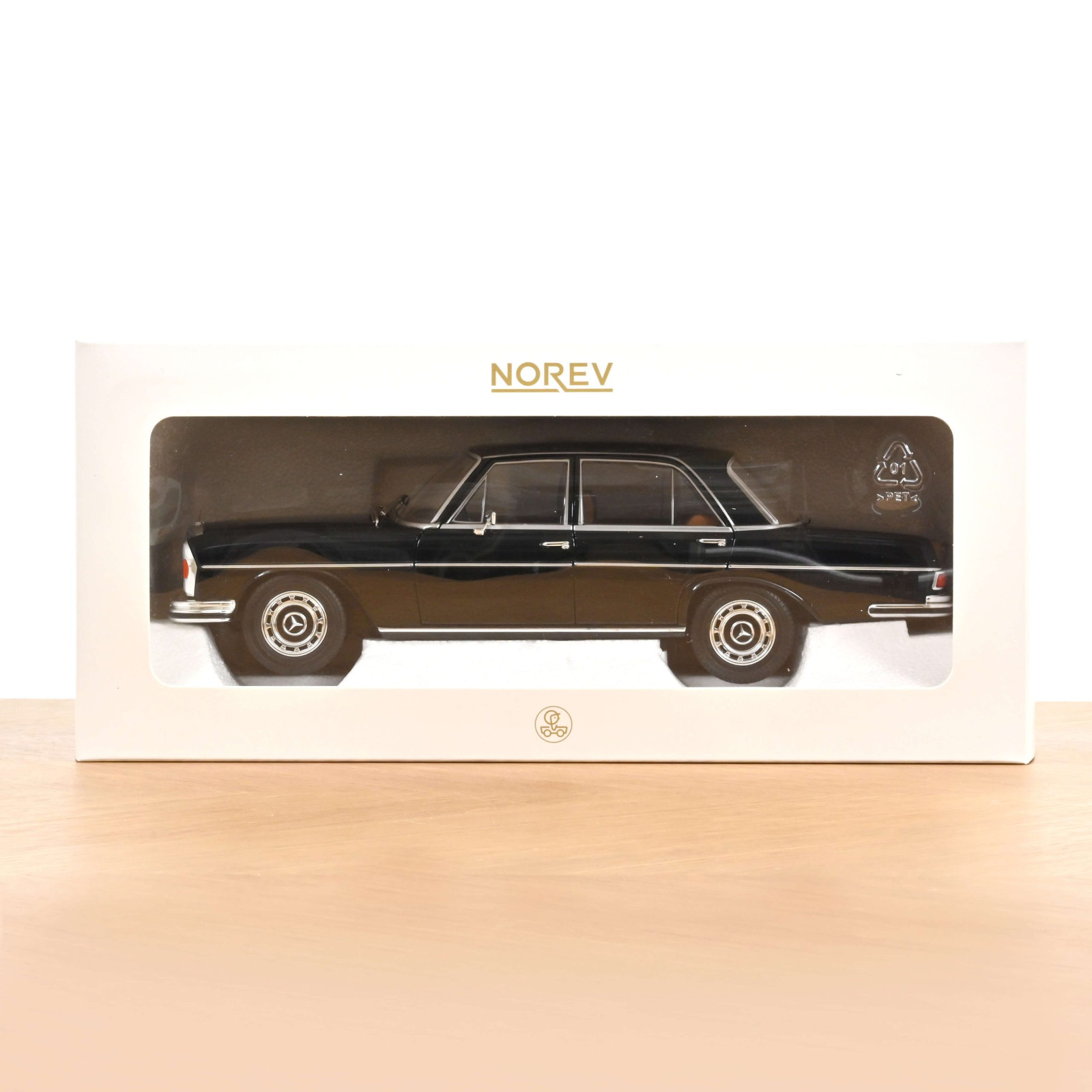 Mercedes-Benz 280 SE - Black - 1968