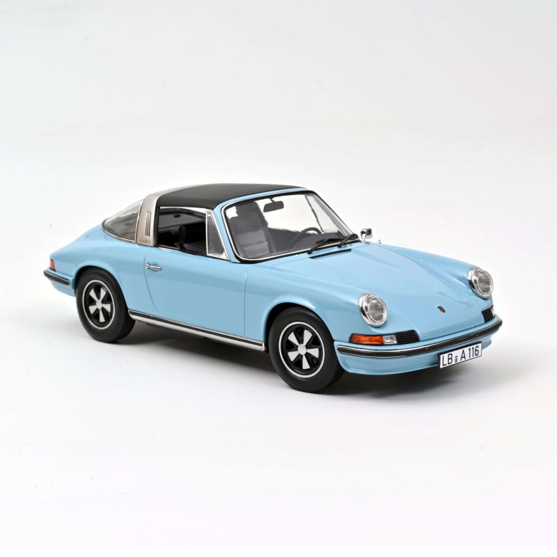 Porsche 911 S targa 1973 - Light Blue