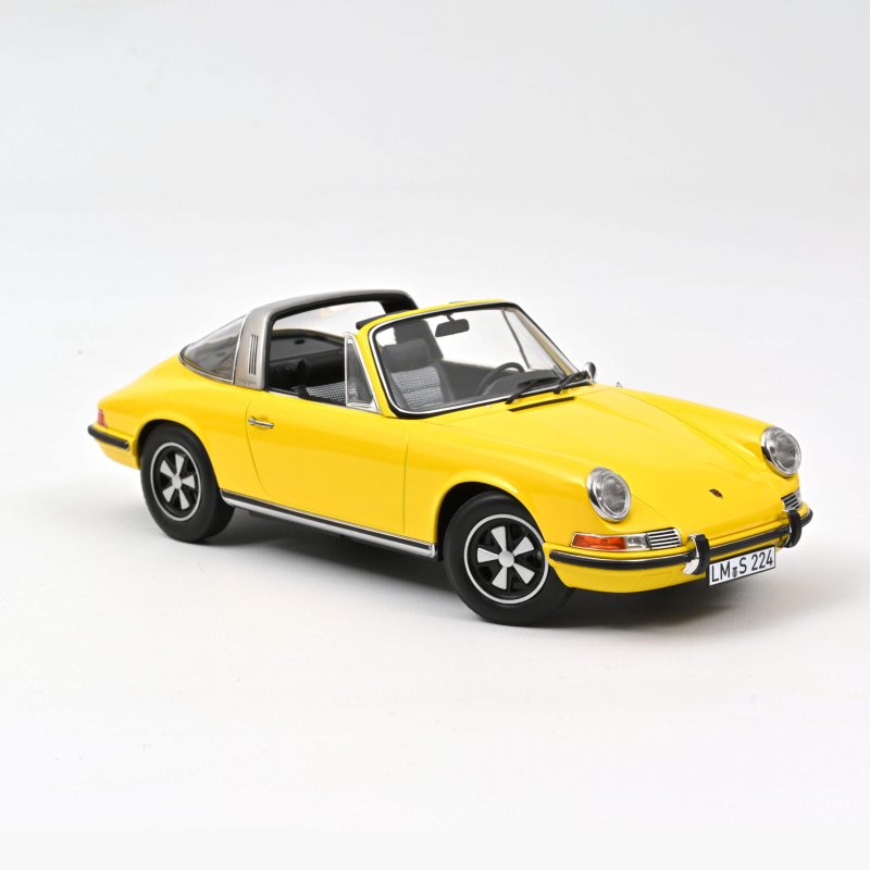 Porsche 911 E Targa 1969 - Yellow