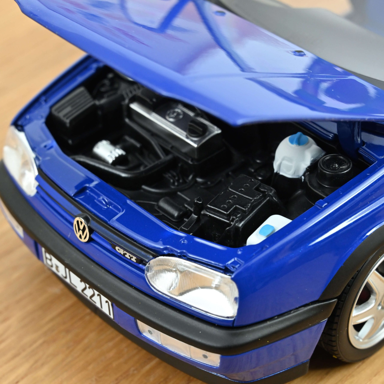 VW Golf GTI Color Concept - Jazz Blue - 1994