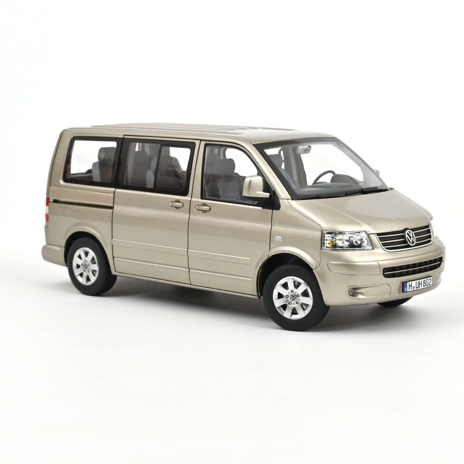 VW T5 Multivan  Wheat - Beige Metallic - 2003