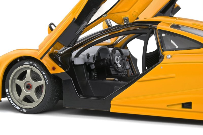 McLaren F1 GT-R