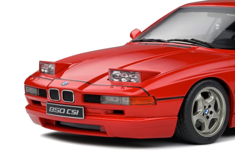 BMW 850 (E31) CSI Brilliant Rot 1990