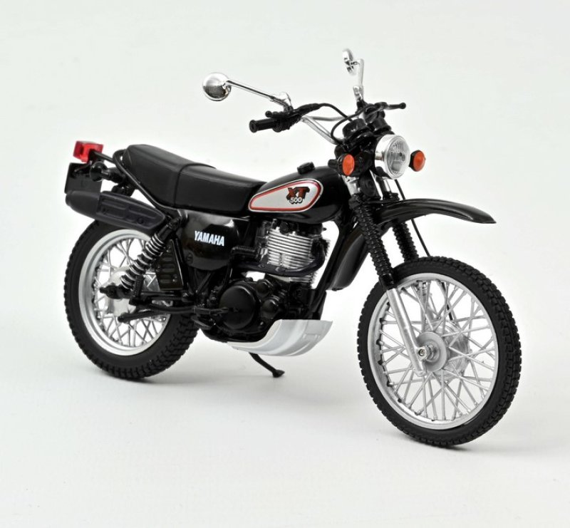 Yamaha XT500 1988 - Black & Silver (for over 14 years old)