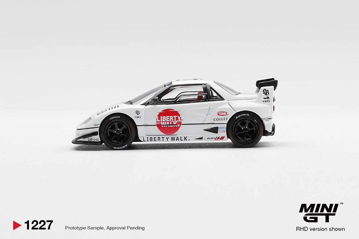 Mazda AZ-1 Liberty Walk LB40 LB-Hinomaru