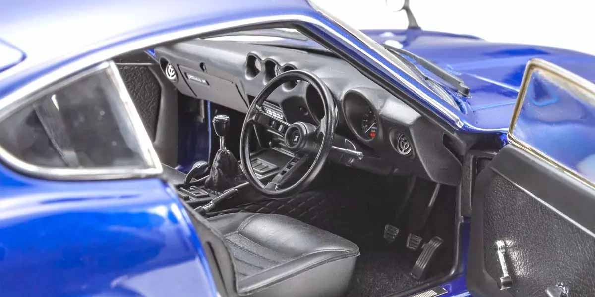 Nissan Fairlady Z-L (S30) - Blue Metallic - 1970