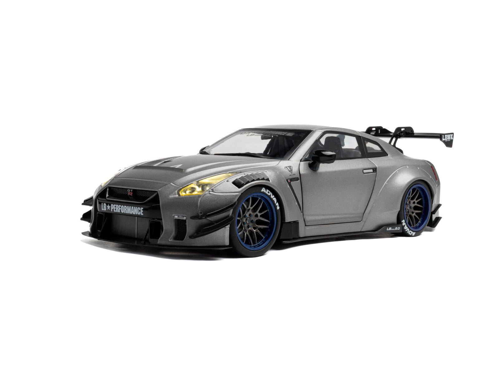 Nissan GT-R (R35) W/ Liberty Walk Body Kit 2.0 - Silver - 2023