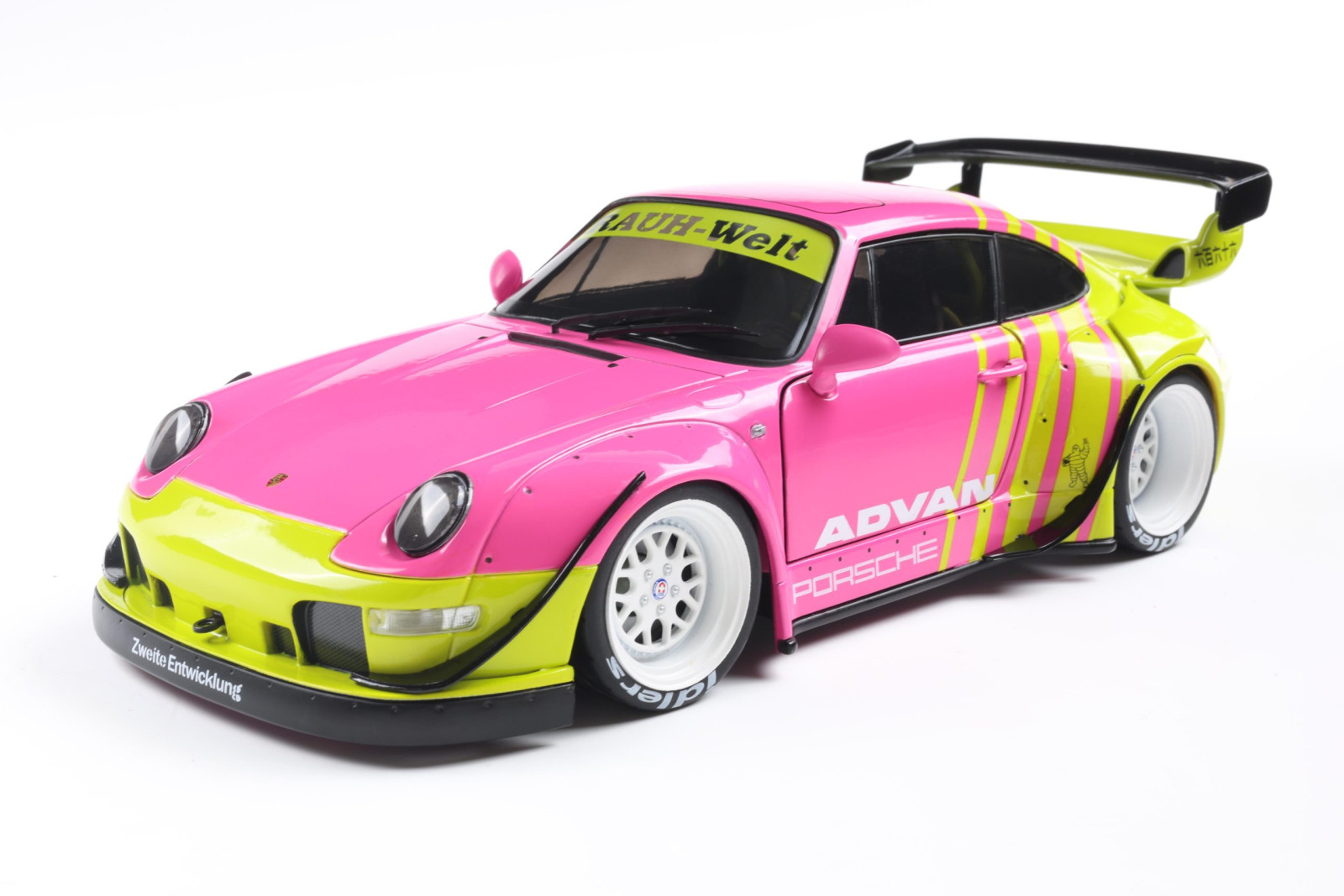 Porsche RWB Bodykit - Pink - 2024