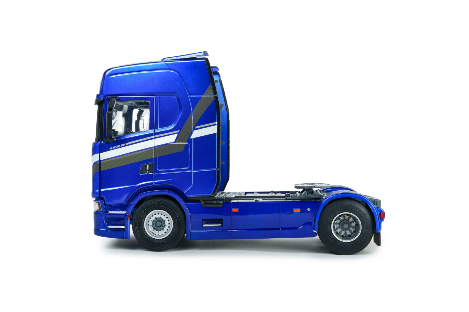 Scania 580S HighLine – Metallic Blue – 2023