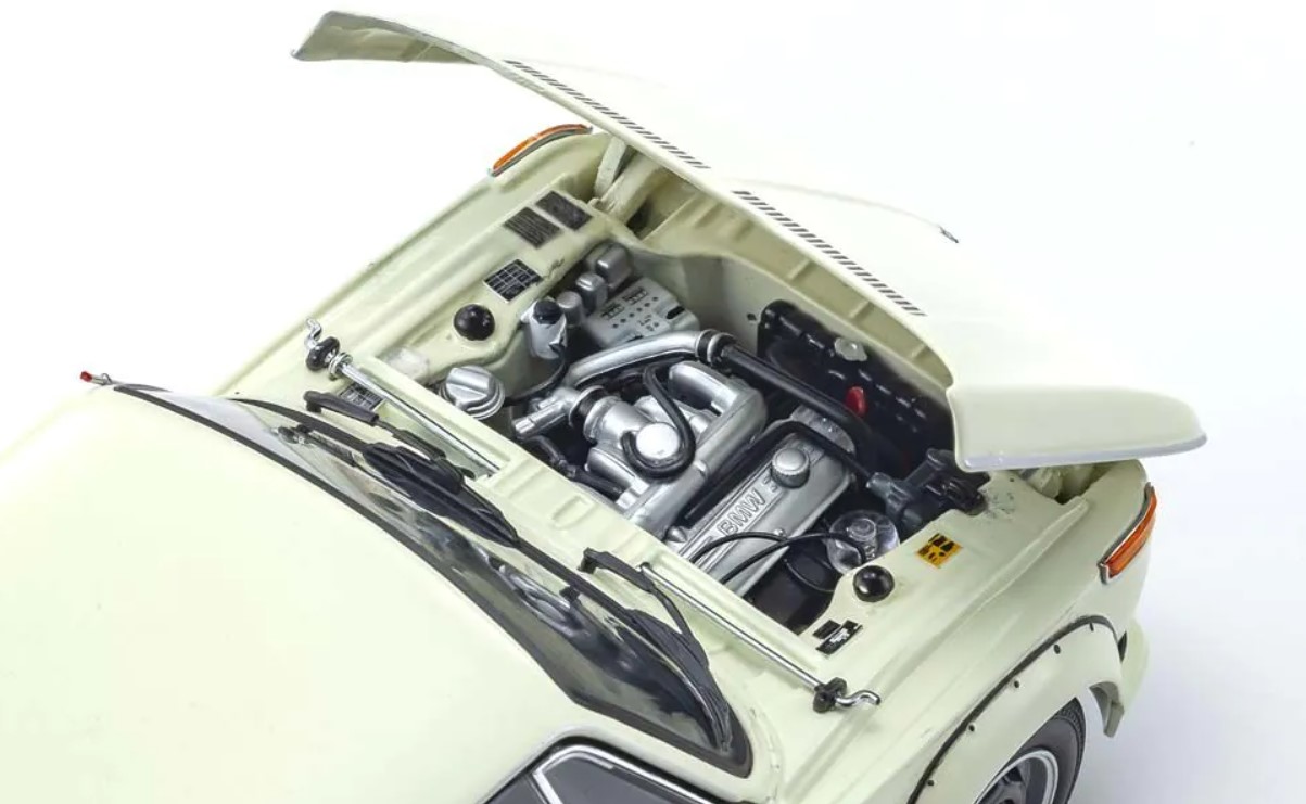BMW 2002 Turbo - White - 1974