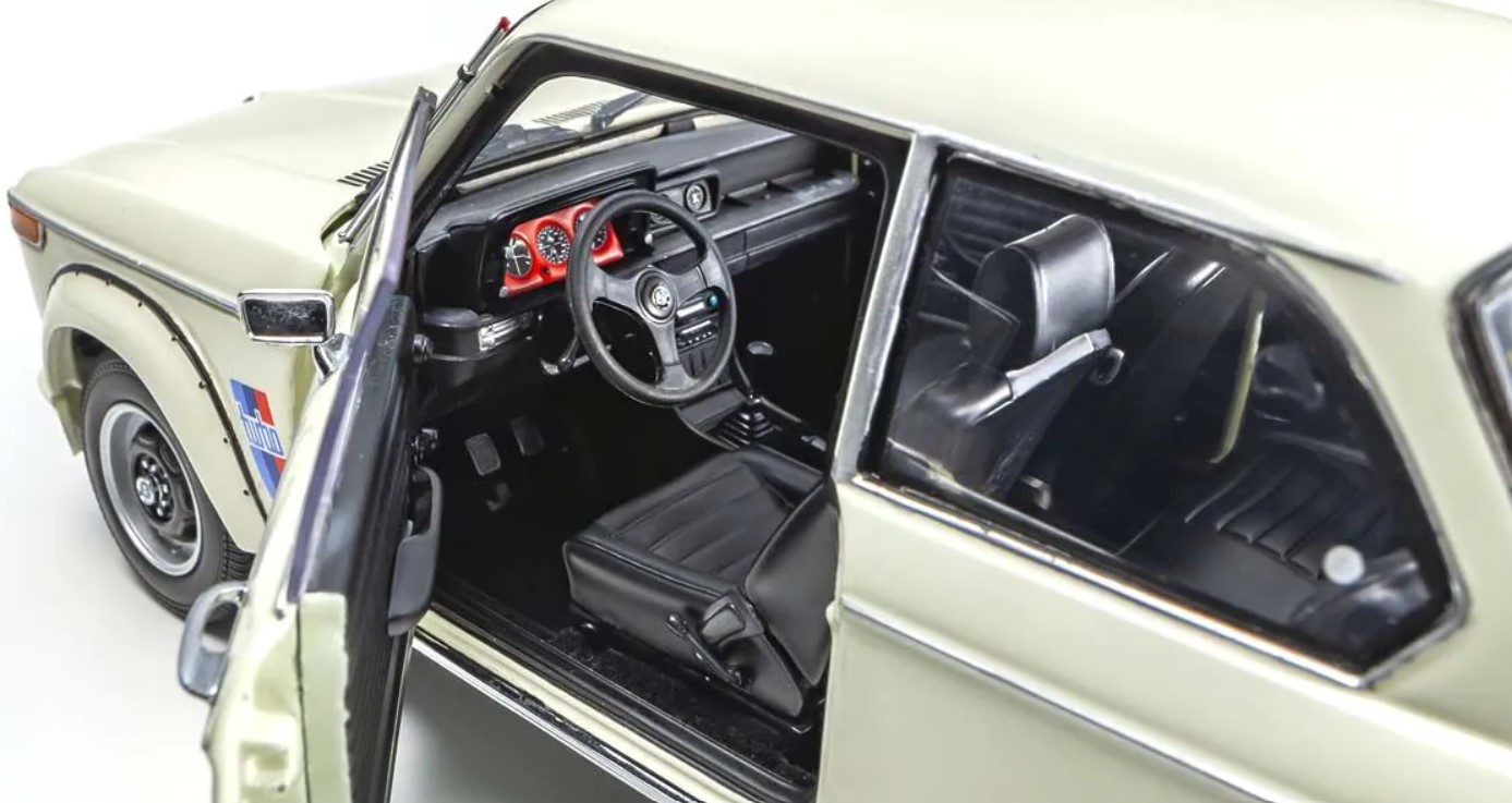 BMW 2002 Turbo - White - 1974